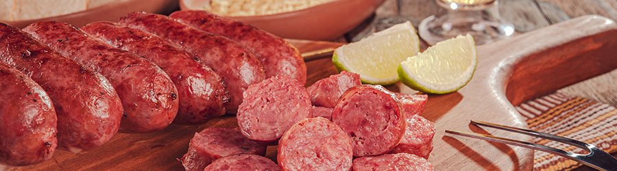 Por que a linguiça toscana artesanal é diferente da industrializada
